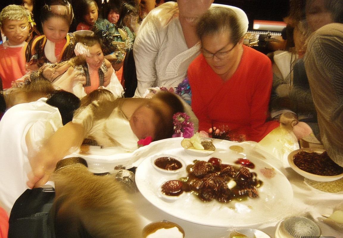 国奥男篮伊朗对决：比赛分析、球员表现与战术探讨